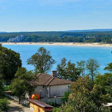 Koral Primorsko