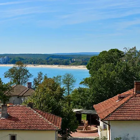 Hotel Koral 2*